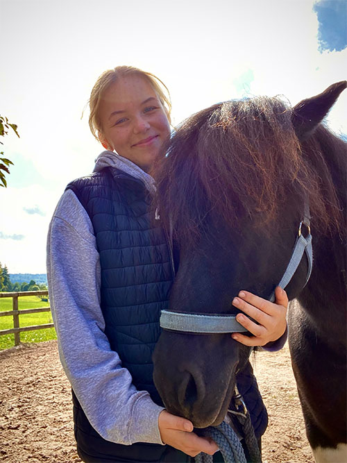 Lenia Kehl, Tiermedizinische Praxisassistentin in Ausbildung - Kleintierpraxis Letzi AG, Zürich